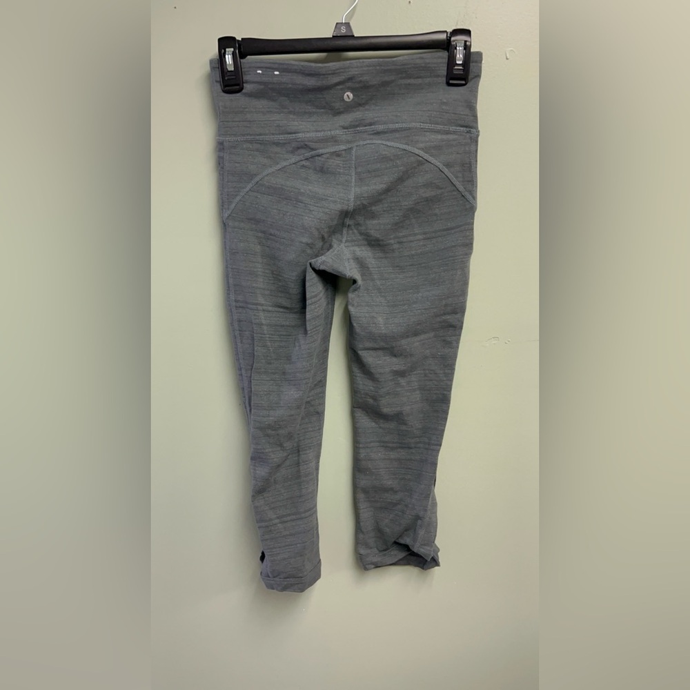 Xersion Grey Capri - Picture 5 of 6